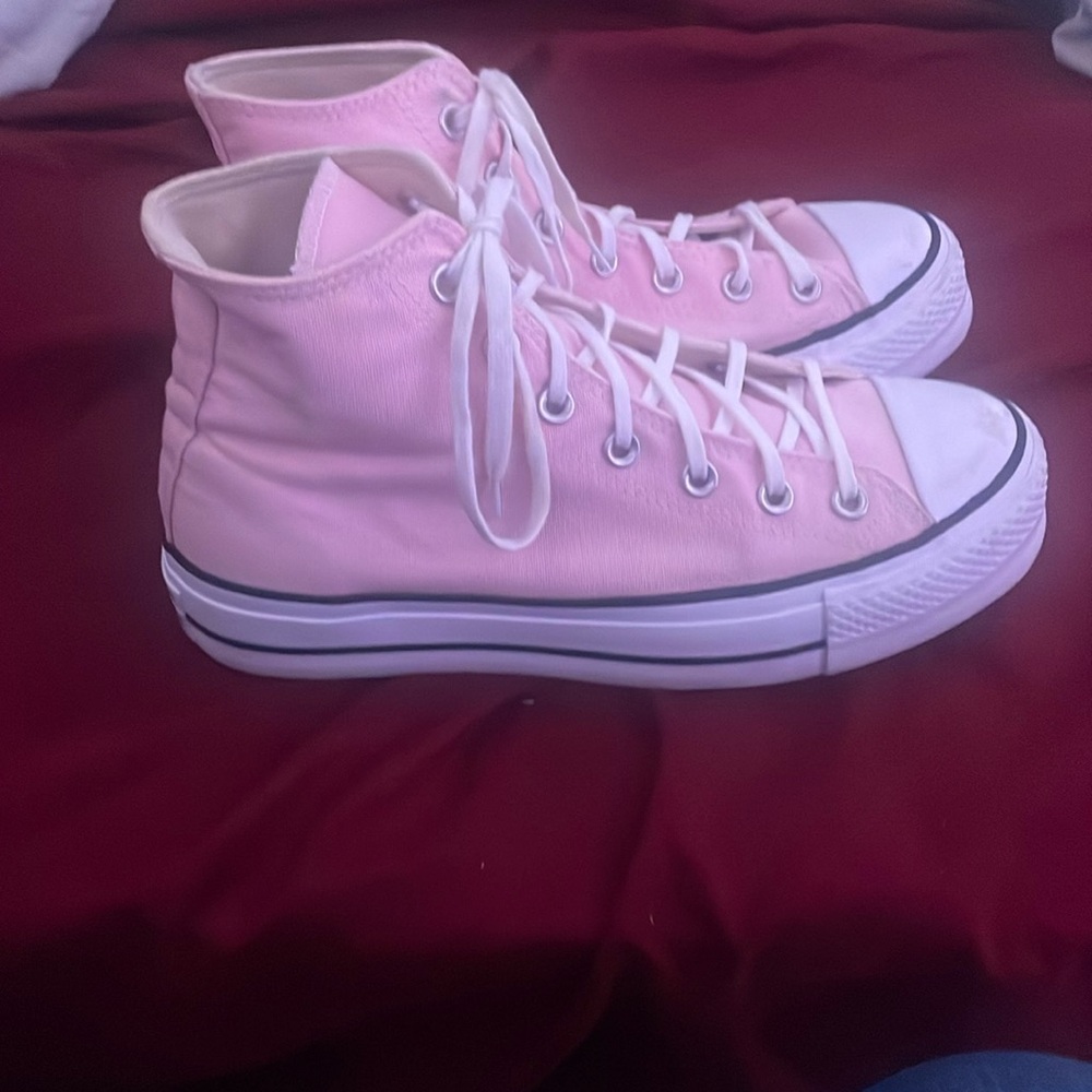 pink converse worn a few times but dont like the platform hight added